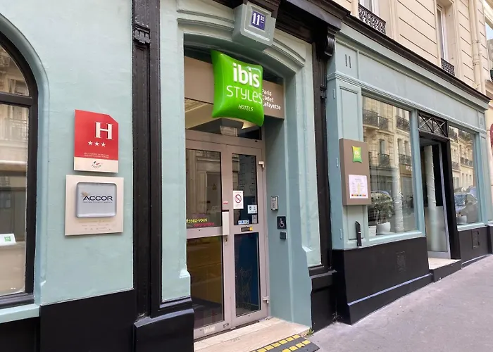 Hôtel ibis Styles Paris Cadet Lafayette